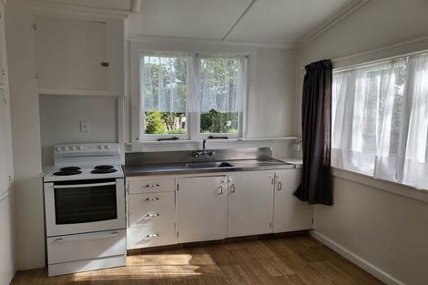 Photo of property in 11 Wood Street, Papakura, 2110