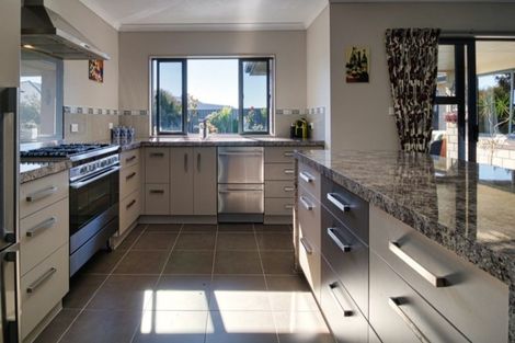 Photo of property in 69 Russell Robertson Drive, Havelock North, 4130