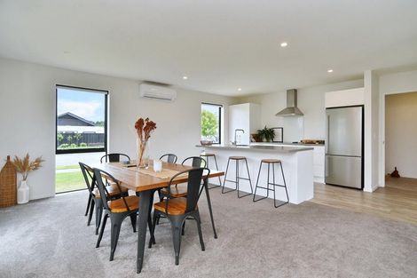 Photo of property in 8 Fearne Drive, Woodend, 7610