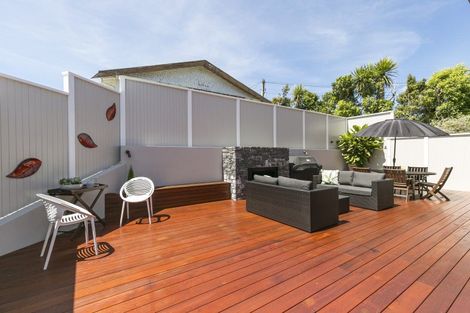 Photo of property in 61a Cashmere Avenue, Khandallah, Wellington, 6035