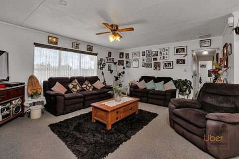 Photo of property in 136 George Street, Hikurangi, 0114