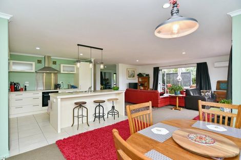 Photo of property in 9 Riverside Way, Amberley, 7410