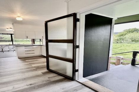 Photo of property in 806 Outram-mosgiel Road, Riverside, Outram, 9073