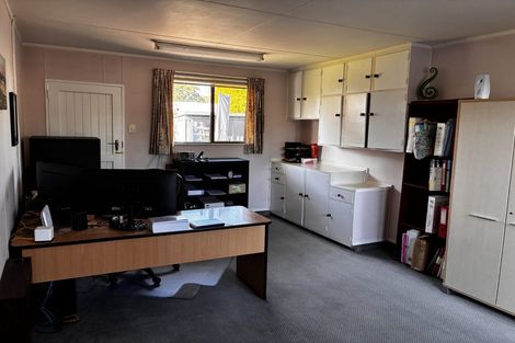 Photo of property in 4 Dove Place, Westbrook, Palmerston North, 4412