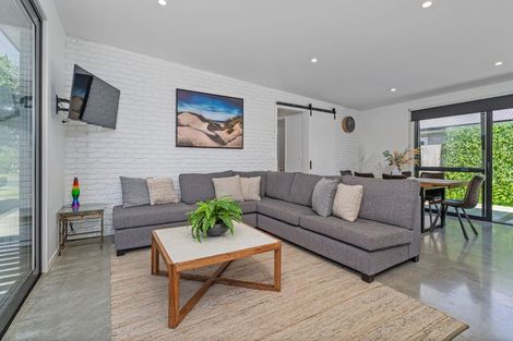 Photo of property in 31 Longreach Drive, Cooks Beach, Whitianga, 3591