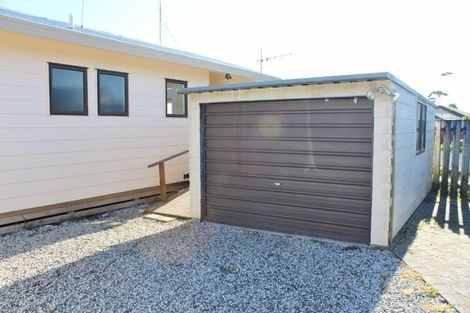 Photo of property in 53c Hartford Avenue, Papamoa Beach, Papamoa, 3118