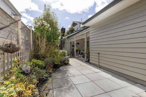 Photo of property in 64 Pohutukawa Parade, Riverhead, 0820