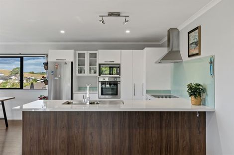 Photo of property in 66 Helenslee Road, Pokeno, 2402