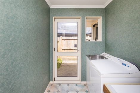 Photo of property in 34 Washington Parade, Milson, Palmerston North, 4414