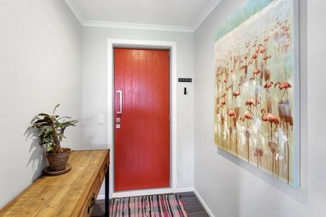 Photo of property in 4 Pohatu Lane, Otaki, 5512