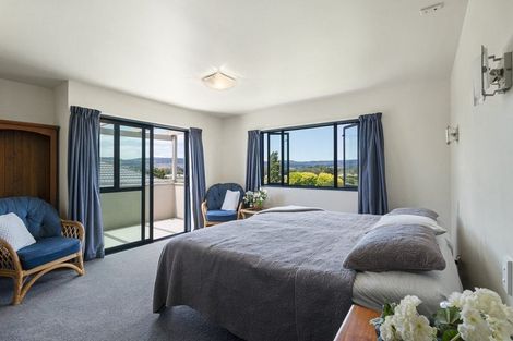 Photo of property in 55 Royal Oak Drive, Kelvin Grove, Palmerston North, 4414