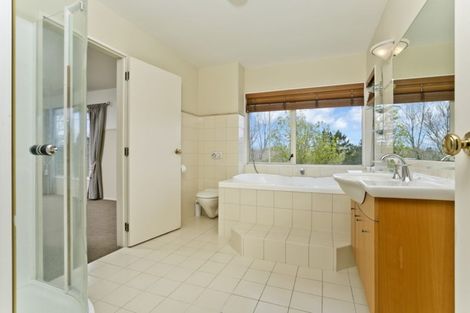 Photo of property in 246 State Highway 16, Kumeu, 0892