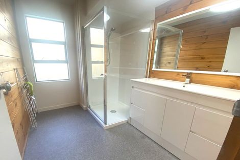 Photo of property in Te Awhina Apartments, 26/22 Sussex Street, Mount Cook, Wellington, 6021