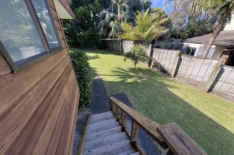 Photo of property in 14 Royalty Rise, Red Beach, 0932