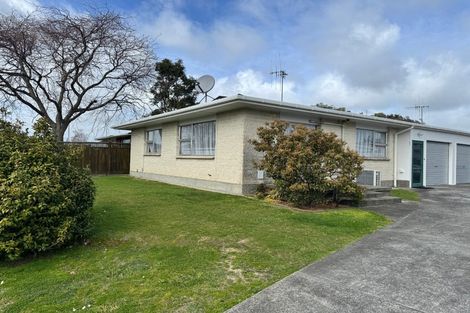 Photo of property in 126 Benmore Avenue, Cloverlea, Palmerston North, 4412
