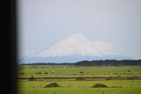 Photo of property in 23 Waipipi Road, Waverley, 4591