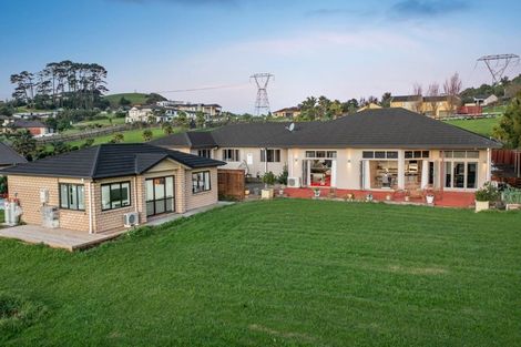 Photo of property in 520 Redoubt Road, Flat Bush, Auckland, 2019