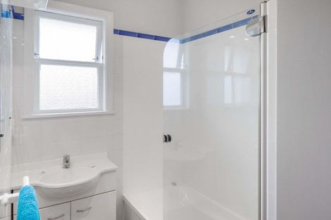 Photo of property in 31 Happy Valley Road, Owhiro Bay, Wellington, 6023