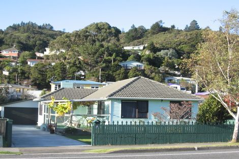 Photo of property in 57 Stokes Valley Road, Stokes Valley, Lower Hutt, 5019