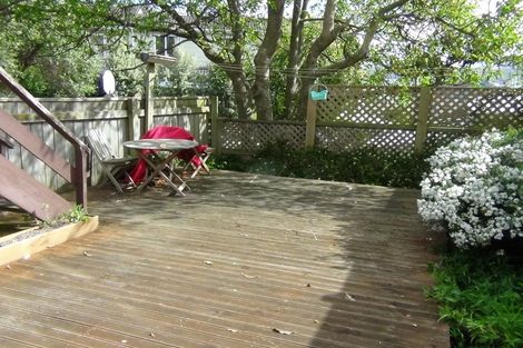 Photo of property in 86 Roxburgh Street, Mount Victoria, Wellington, 6011