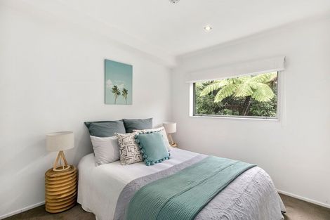 Photo of property in 56 Saddleback Grove, Karori, Wellington, 6012