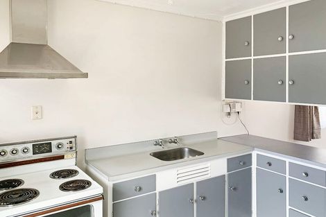 Photo of property in 1/497 Ferguson Street, Palmerston North, 4410