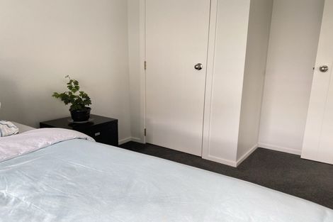 Photo of property in 8 Phillip Avenue, Glen Eden, Auckland, 0602