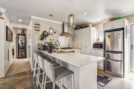 Photo of property in 12 Halyard Way, Mangawhai, 0505