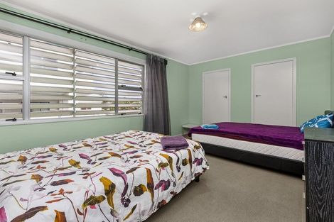 Photo of property in 2 Taipari Avenue, Raglan, 3225