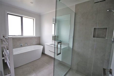 Photo of property in 31 Keerangi Place, Rototuna North, Hamilton, 3210