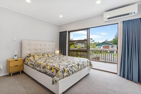 Photo of property in 7 Blyton Lane, Pakuranga Heights, Auckland, 2010