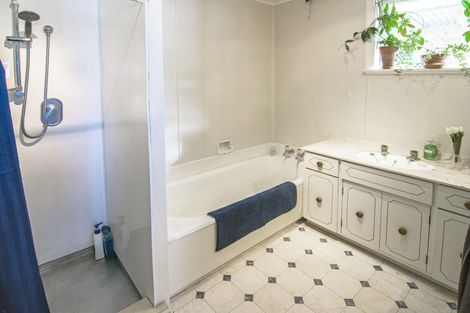 Photo of property in 11 Huia Street, Masterton, 5810