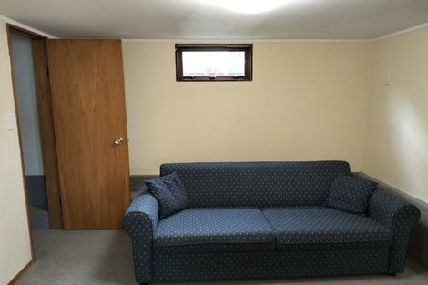 Photo of property in 16 Chestnut Grove, Maungaraki, Lower Hutt, 5010