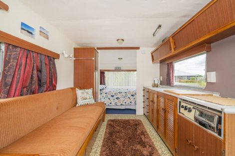 Photo of property in 27 Motukorure Parade, Cooks Beach, Whitianga, 3591