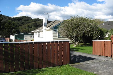 Photo of property in 62 Moohan Street, Wainuiomata, Lower Hutt, 5014