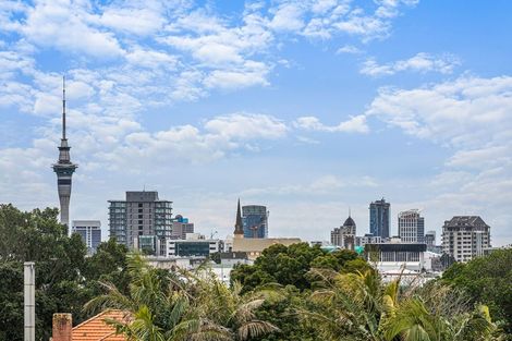 Photo of property in 3/4 View Road, Mount Eden, Auckland, 1024