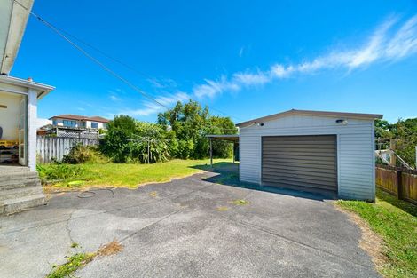 Photo of property in 45 Sturges Road, Henderson, Auckland, 0612