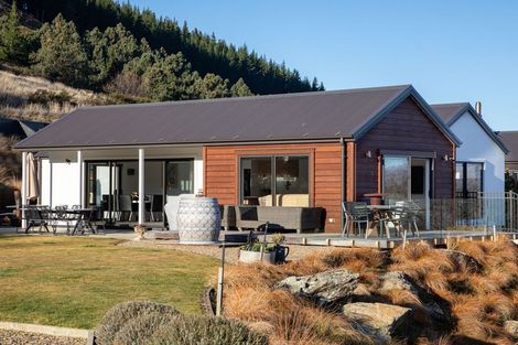 Photo of property in 26 Naylor Street, Clyde, 9330