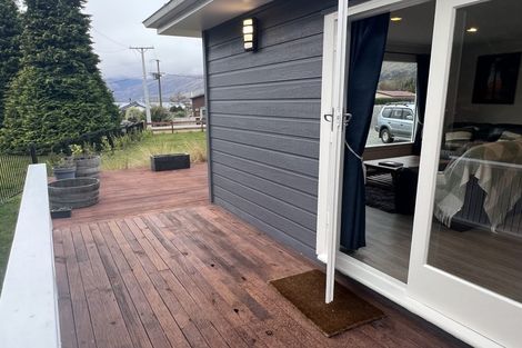 Photo of property in 23 Wesney Terrace, Kingston, Athol, 9793