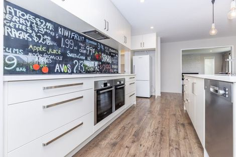 Photo of property in 18 Lilac Close, Cambridge, 3434