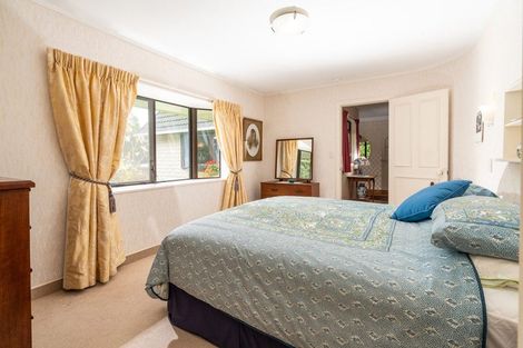 Photo of property in 2 Lavinia Grove, Waikanae Beach, Waikanae, 5036