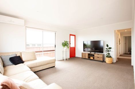 Photo of property in 3 Northview Lane, Nawton, Hamilton, 3200