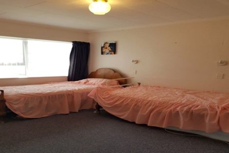 Photo of property in 28a Tukapa Street, Westown, New Plymouth, 4310