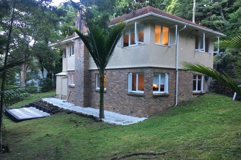 Photo of property in 26 Paturoa Road, Titirangi, Auckland, 0604