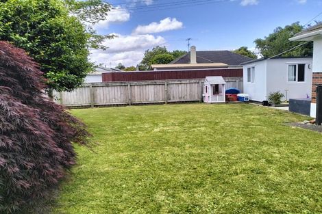 Photo of property in 1 Iris Grove, Trentham, Upper Hutt, 5018