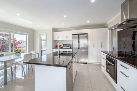 Photo of property in 29 Feist Street, Carterton, 5713