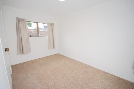 Photo of property in 2/35 Fairlands Avenue, Waterview, Auckland, 1026