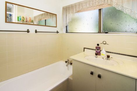 Photo of property in 5 Lowes Place, Solway, Masterton, 5810