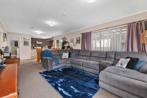 Photo of property in 11 Elmslie Place, Owhata, Rotorua, 3010