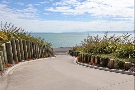 Photo of property in 12 Ngarimu Heights Row, Ngarimu Bay, Thames, 3575